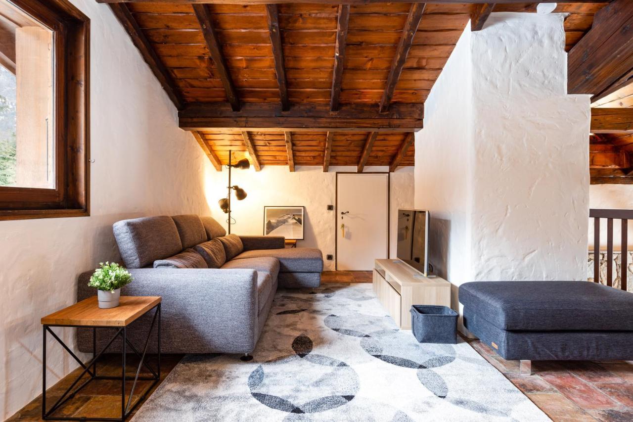 Chalet Les Praz - 280Sqm - Sauna Cinema Fitness - 5 Bedrooms In Heart Of Les Praz - By Cozee Rentals Chamonix Exterior photo