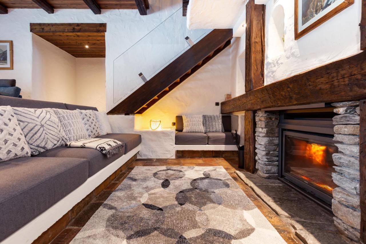 Chalet Les Praz - 280Sqm - Sauna Cinema Fitness - 5 Bedrooms In Heart Of Les Praz - By Cozee Rentals Chamonix Exterior photo